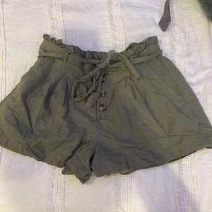 American eagle paper bag shorts. Size large.